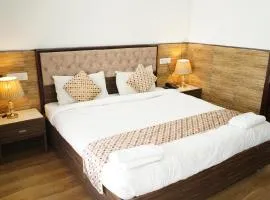 FabHotel Vasant Villa