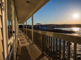 Bearskin Neck Motor Lodge, hotel near Shalin Liu Performance Center, Rockport