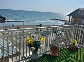 FRONT SEA LUXURY
