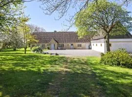 2 Bedroom Amazing Home In Samsø