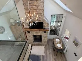 Holly Cottage Cozy Loft