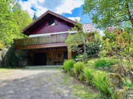LES CIMES BLANCHES CLEDICIHOME Chalet 10 pers SPA & Grand terrain 4 MINUTES DES PISTES, Hotel in La Bresse