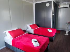 al Hajari Inn - For Islam Only - Kg Banggol Batu Lenggong, posada u hoster&iacute;a en Kampong Banggol Belimbing