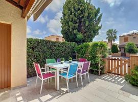 Petit coin de paradis dans résidence avec piscine, hotel u gradu Vias