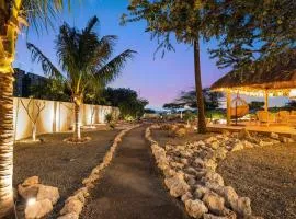 Pelican Beach House by Bocobay Seafront LUX 4BD