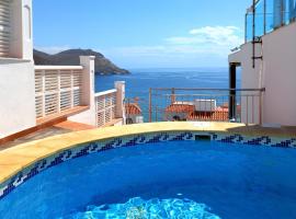 Apartamentos Villa Azul, hotel con alberca en San Jos&eacute;