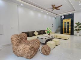 Newlife Villa Flamingo Hải Tiến, hotel in Thanh Hóa