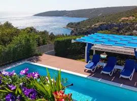 LUXURY VILLA ŠENTADA