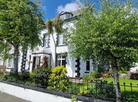 Holcombe House Guest House