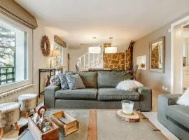 CASA FIR by Cardi Suites