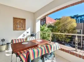 Modern Family Friendly Retreat