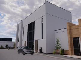 منتجعات رغيد الفندقية الشفا شرقي, hotel in Hail