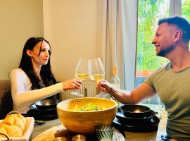 Joes cozy Apartment, hotel i Payerbach