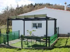 Relaxing Cabin Next to the River - La Cabaña de Susana