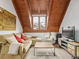 ICIAR Duplex 6 pax garaje y trastero