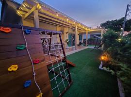 เดอรำพึง De Ramphueng ชายหาดแม่รำพึง ระยอง, ubytovanie s k&uacute;peľmi onsen v destin&aacute;cii Ban Chak Phai