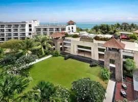 Pullman Bali Legian Beach