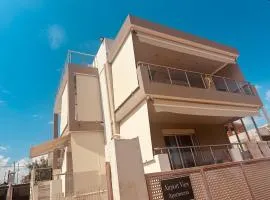 Airport Sea View - House