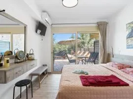 Melodie Apartments