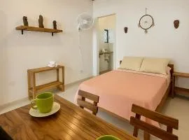 Estudio privado cerca a la playa 1