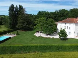 Domaine de Bonaveau - Spa & Piscine