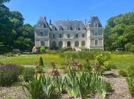 Château de Saint-Bohaire, hotel v destinaci Saint-Bohaire