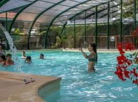 Camping 4 étoiles - Piscine - eecabc