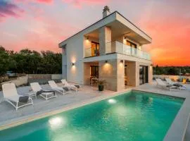 Villa Amaris in Malinska with sea view, Krk