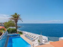 Villa Blanca