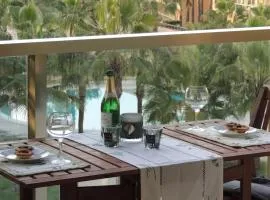 Luxury apartment, beach and swimming pool