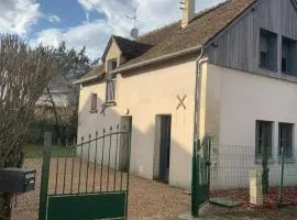 Maison tourangelle au coeur du vignoble Loire Valley