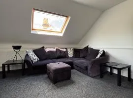 Pristine 2 bedroom apartment with off street parking
