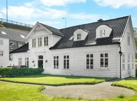 Historic Bergen Home I Free Parking