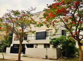 Gulmohar Villa, Cottage in Indore