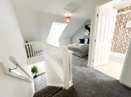 James House by Blue Skies Stays