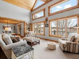 Maple Lake Chalet