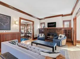 Fulton Lodge