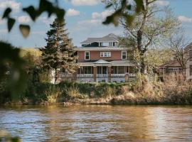 Goldsmith's River Front Inn, B&B in Missoula