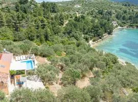 Holiday Home Nina Plitvine