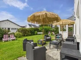 350m de la plage - meublé 4 étoiles pour 8 avec jardin