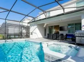 5 Bedrooms house with Pool and Jacuzzi at Solterra