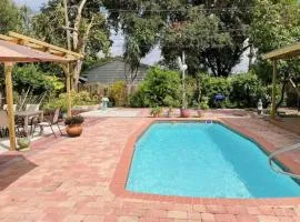 Pool home in Seminole 5miles to beach