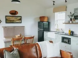 Luxury Cabin at Beaver Creek with hot tub and stunning views