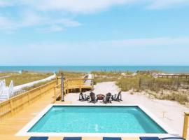 Candlewood Sands. Surf and SEA Luxury, hotel em Kure Beach