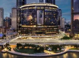 LVL43 Queens Wharf 1BR Apartment