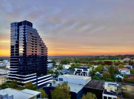 Prospect Box Hill 2BR Apt with City Views L21, hotel v destinaci Box Hill