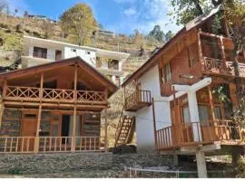 The mysteryworld a-wooden tree cottage jibhi