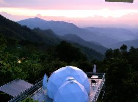 Natural Glamping La Vega, hotel v destinaci La Vega