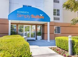 Sonesta Simply Suites Lansing、ランシングにあるGary-Chicago Airport - GYYの周辺ホテル