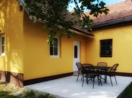 Gólyaház